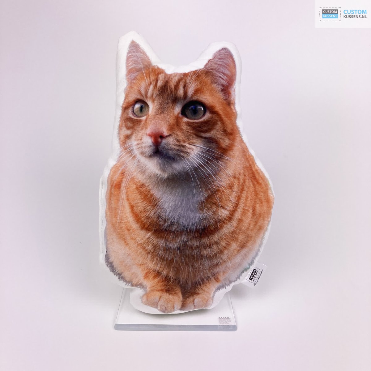 CustomKussens's tweet photo. Kussen van uw eigen kat laten maken? >> https://t.co/BwUT8KUG2g

#CustomKussens #Kussens #Decoratie #Huisdieren #Dieren #Kat #Katten #HuisdierenFotografie #DierenFotografie #HuisdierPlezier #FotoKussen #FotoKussens #KussensOpMaat... https://t.co/pdGP5kNc0r