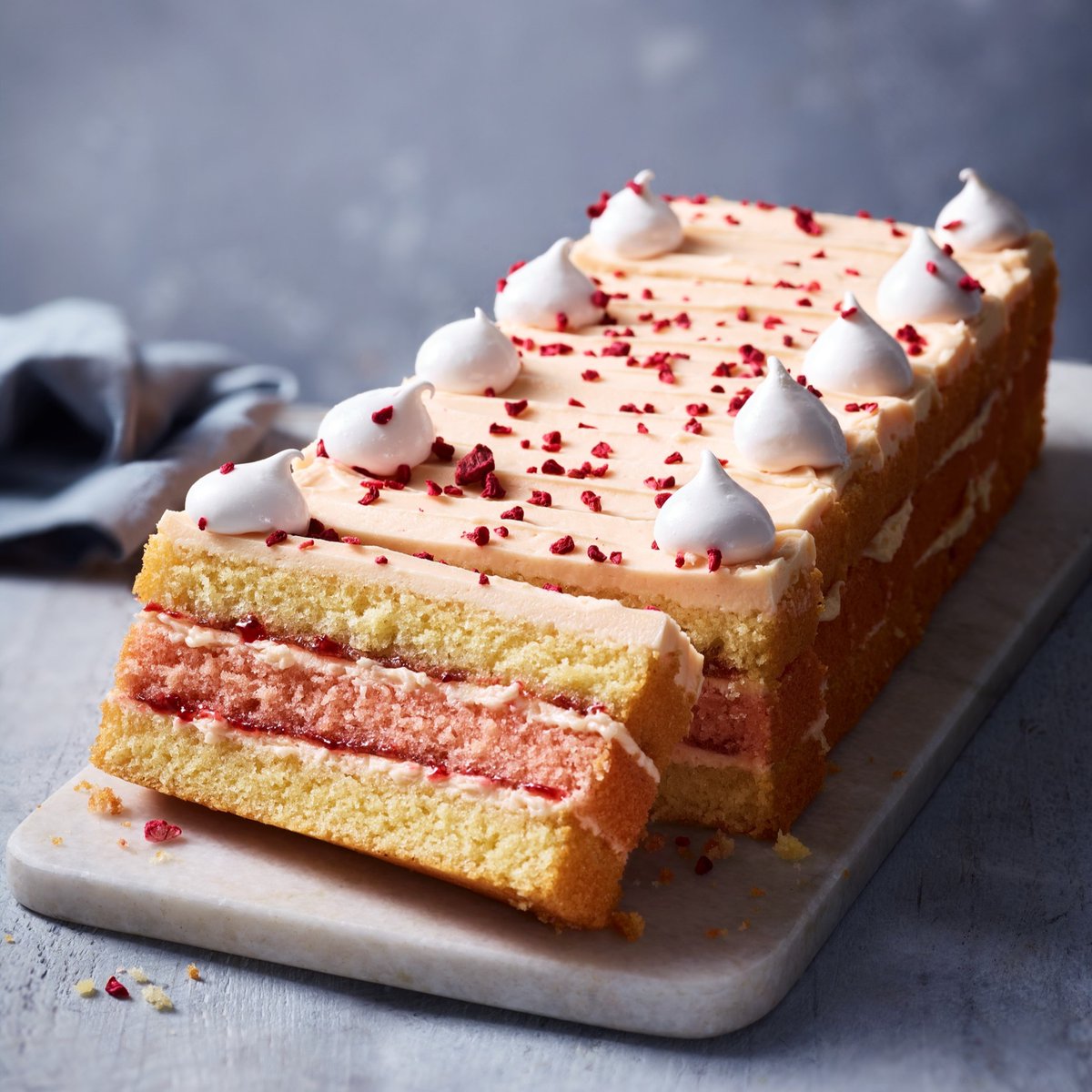 marksandspencer's tweet image. Need a break from shopping? Pop into the M&amp;amp;S Café for a coffee and a slice of our raspberry and mascarpone cake! ☕🍰  This triple-layered treat is sandwiched with sweet raspberry jam and smooth mascarpone buttercream, then topped with a freeze-dried raspberry crumb. 🤤