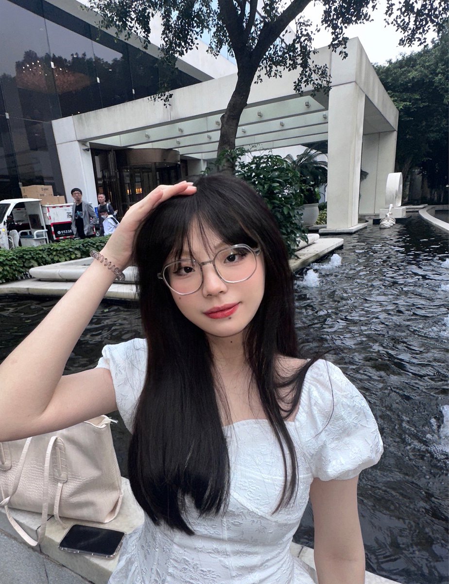 dameinvwen's tweet photo. 好久不见宝宝们 https://t.co/pN9XCMxxhY