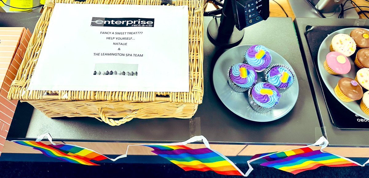 It’s my favourite Friday of LGBTQ+ History month in U3… Bake off is here 🍰🧁 My wonderful team at Leamington, have outdone themselves and pulled out some secret baking skills this morning! 

Feeling blessed…Enjoy all ❤️💜💙💚 #Enterpride #U3Enterpride #DiversityandInclusion