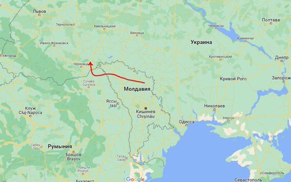 alex_kokcharov's tweet photo. According to Ukrainian media reports, at least one of the missiles fired by #Russia this morning flew over the airspace of #Moldova and #Romania (with the latter being a NATO member state) before hitting a target in western #Ukraine.

Hello @NATO, how is this acceptable? https://t.co/fU6vyF1aDD
