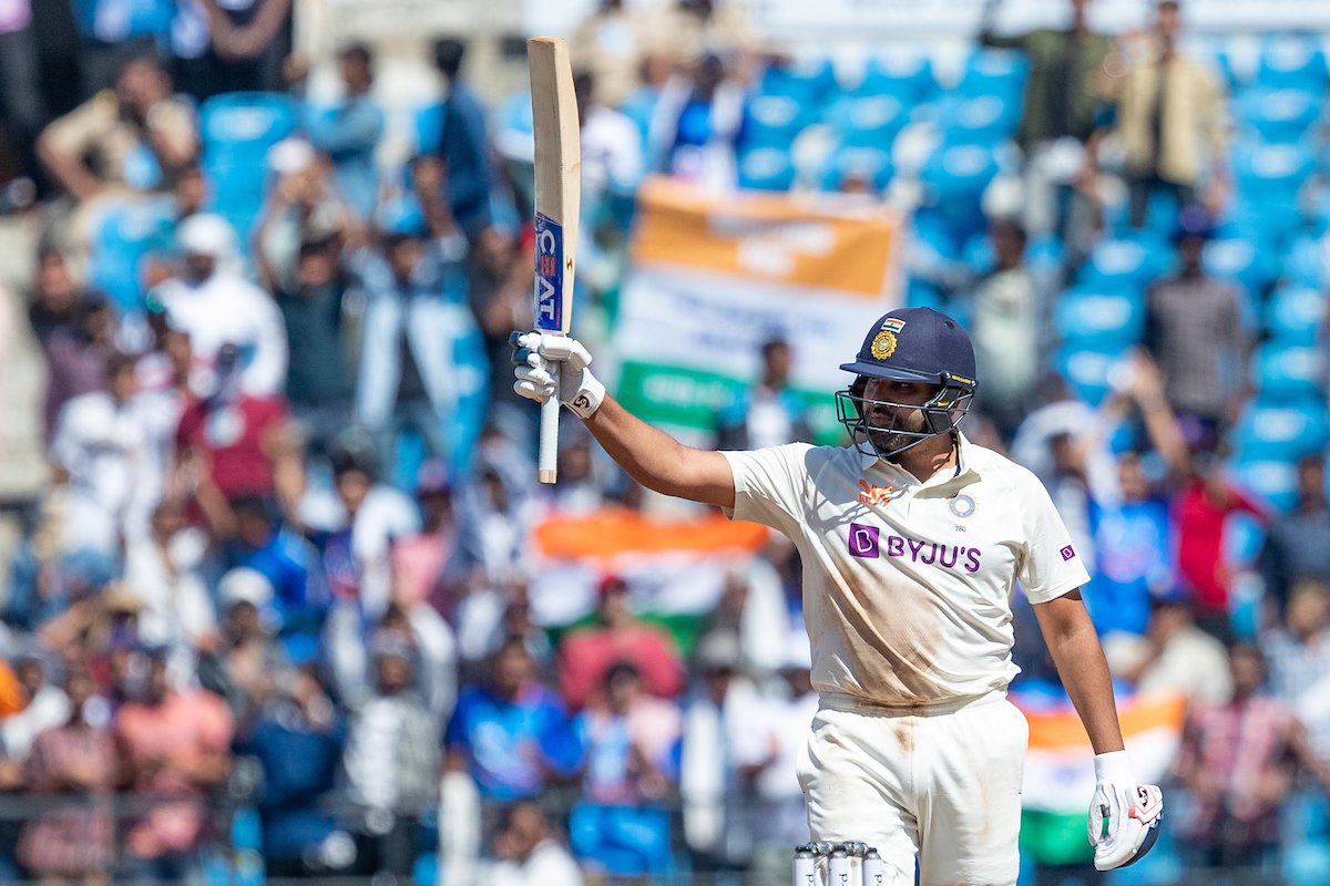 BCCI's tweet photo. Captain @ImRo45 departs a fine knock of 120.

#TeamIndia 229/6, lead by 52 runs.

Live - https://t.co/edMqDi4dkU #INDvAUS 
@mastercardindia https://t.co/fd73FrTz9U