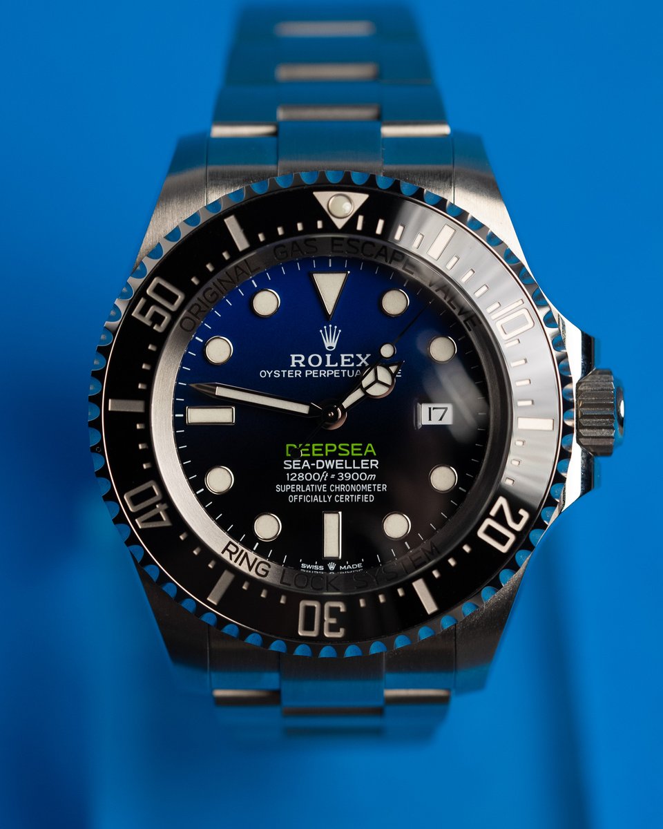 edinwatchco's tweet photo. The Deep Blue Sea Dweller is now in stock. 2022 unworn. £15495.00 https://t.co/t0lHRarWaa