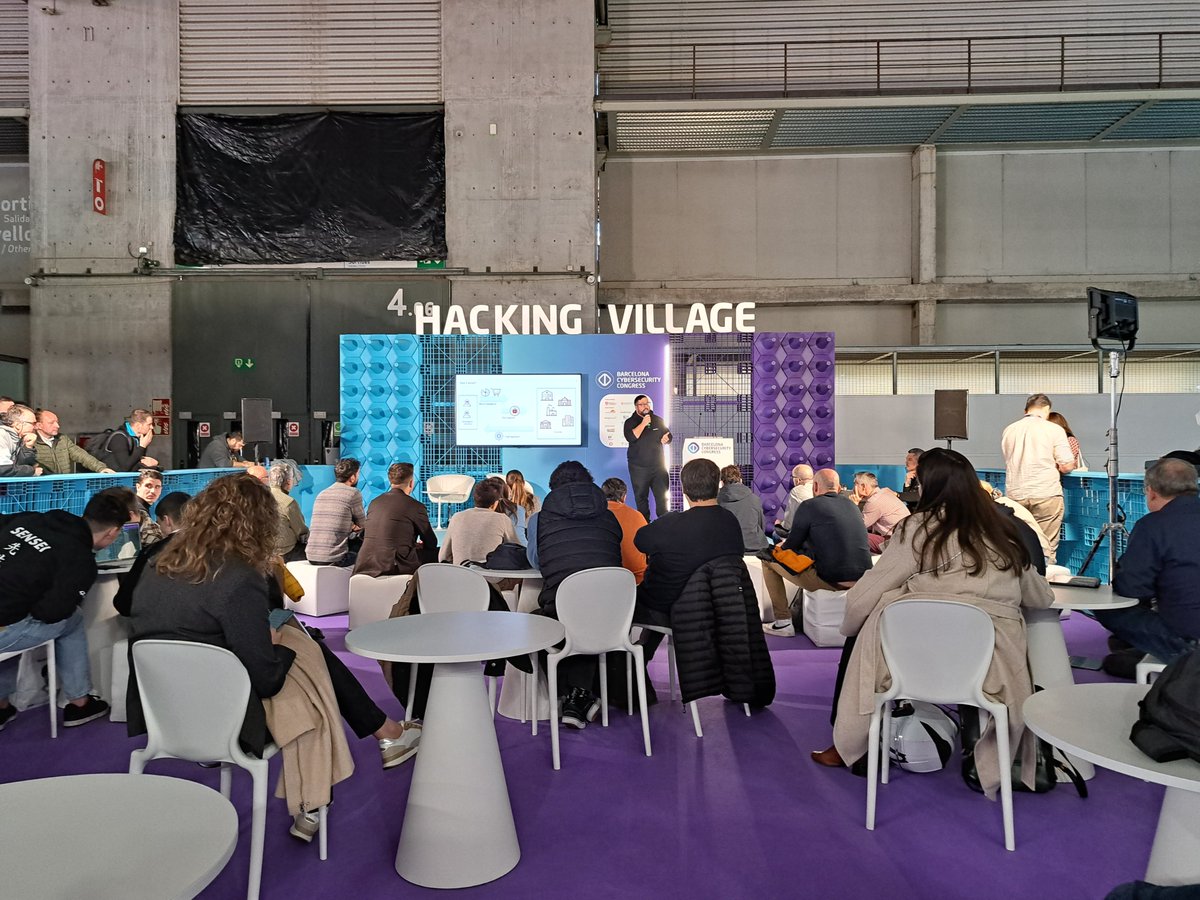 LaSalleBCN's tweet photo. #LSBlog "El camino a la seguridad: temas clave del 
@BcnCyberCon"⁣

Durante el congreso, Marc Rivero (@Seifreed), coordinador del Máster en Ciberseguridad de La Salle-URL, compartió su visión futura en el campo de la #ciberseguridad.

¿Quieres saber más?👉https://t.co/MVDvBU7pf9 https://t.co/G9ZbjJ8Bfy