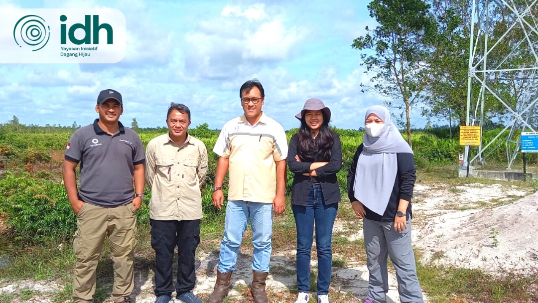 idh_indo's tweet photo. Tim YIDH baru saja mengunjungi perkebunan kelapa sawit IOI di Ketapang, Kalimantan Barat. 

Dalam kunjungan kali ini, kami mengeksplorasi potensi kerjasama dengan IOI. https://t.co/OSW06dpIv4