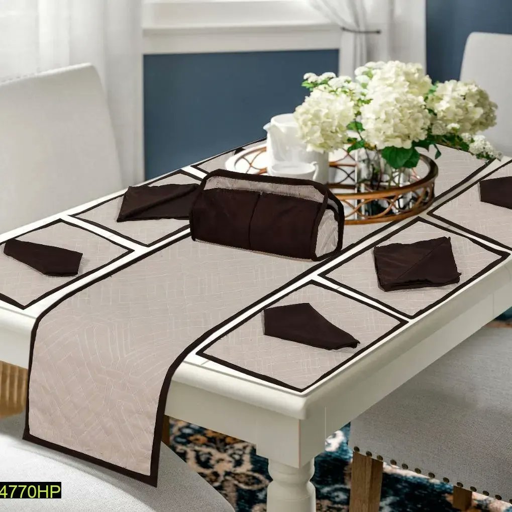 HUMSBKASTORE's tweet image. Table runner
Fabric:Cotton Birdeye/Percale
Includes: 1x Table Runner
1x Tissue Box
6x Table Mats
6x Napkins
#kitchenitems #tablerunners #dailyuse #beautiful #kitchen #tissueboxes #tablemats #napkin