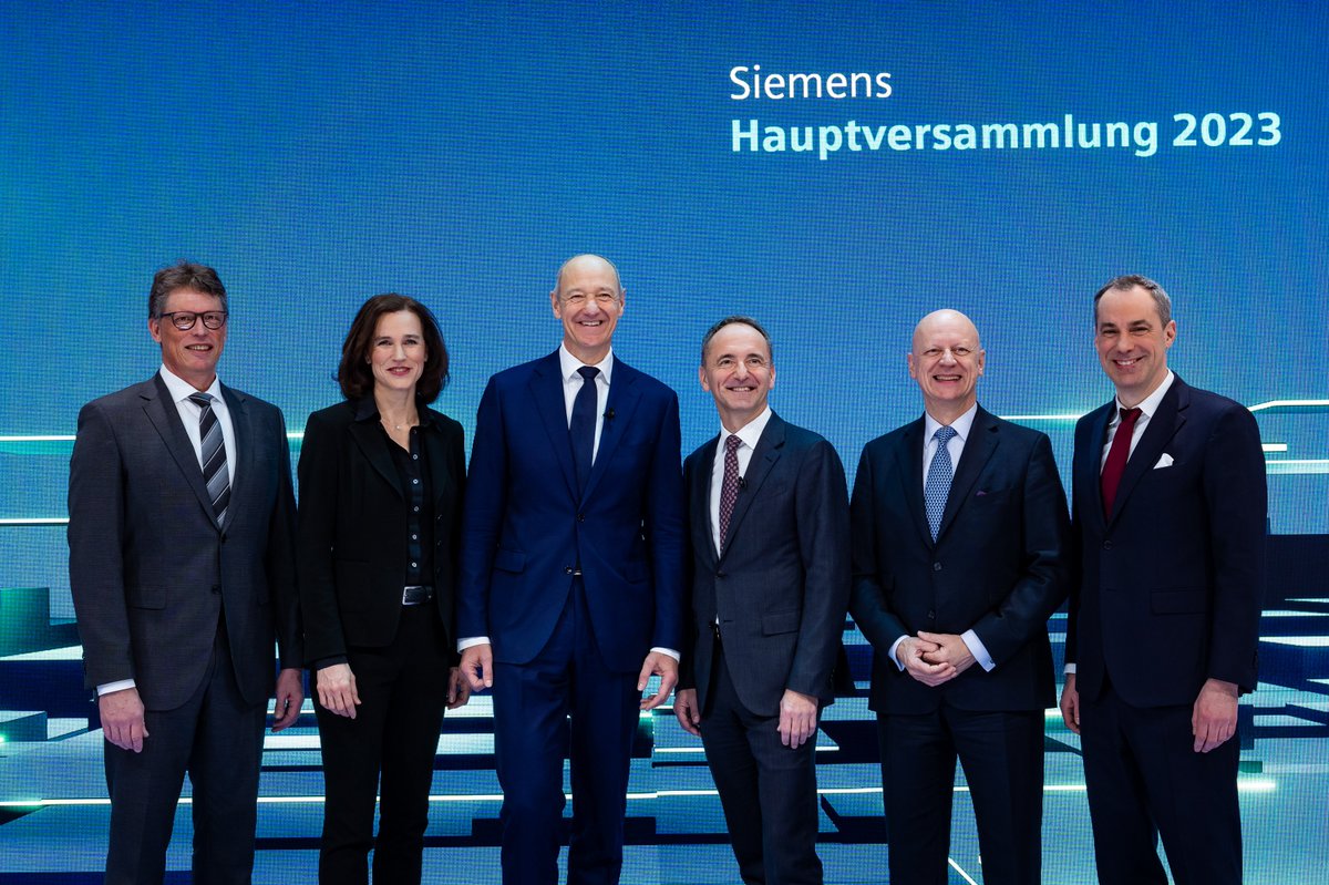 24 hours ago, <a href="/Siemens/">Siemens</a> held its Annual Shareholders’ Meeting.

Our CEO <a href="/BuschRo/">Roland Busch</a> highlighted an innovation, which is particularly close to my heart: indoor farming.

Companies like <a href="/80AcresFarms/">80 Acres Farms</a> stack small beds that are planted with vegetables on top of each other.