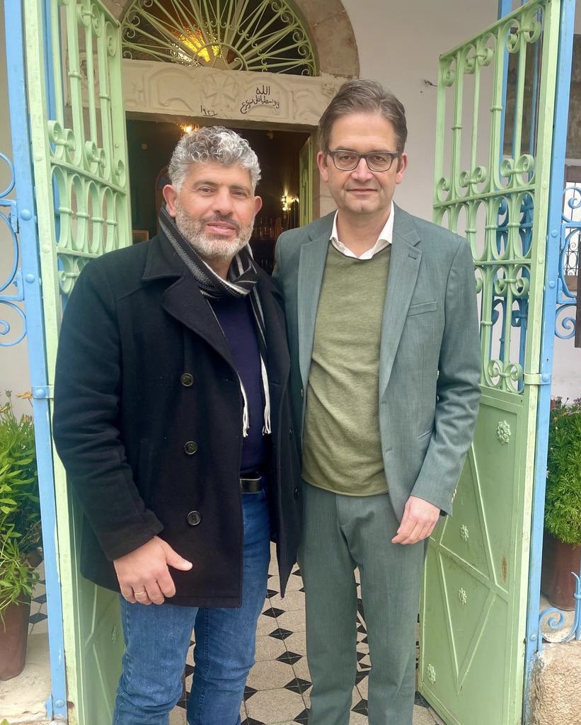 Substantive exchange with civil society representatives, including Rifat Kassis and Daoud Nasser, who updated us on latest security and legal developments in <a href="/TentOfNations/">Tent of Nations</a>.