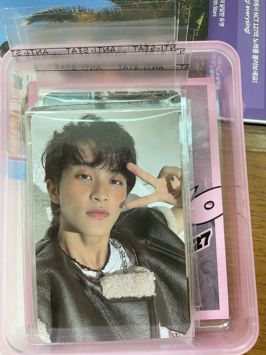 lusiacolor's tweet photo. smcu 마크 엔시티 127  0.8에 양도합니다 https://t.co/BBSxMZAZQl