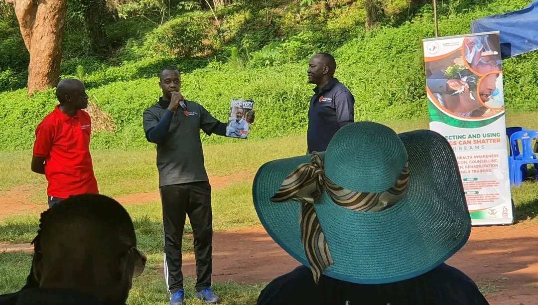 The 6th Edition of Focus on Recovery Uganda Magazine was launched last Saturday, 24.9.22, by the Chief Guest at the 6th Annual Uganda Recovery Walk, Hon. Dr. Francis Ayume, at Nakasero Primary School Sports Grounds. #FORE #recoveryworks #mentalhealthiscrucial