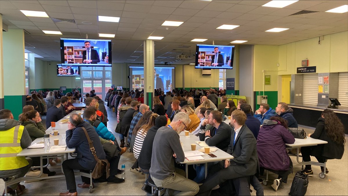 Dixons Academies Trust (@dixonsacademies) on Twitter photo .<a href="/dixons_ba/">Dixons Broadgreen Academy</a> our North West academies listening to our chief people officer discussing why diverse teams lead to better performance and outcomes. #DixonsTogether .<a href="/dixons_ba/">Dixons Broadgreen Academy</a> our North West academies listening to our chief people officer discussing why diverse teams lead to better performance and outcomes. #DixonsTogether