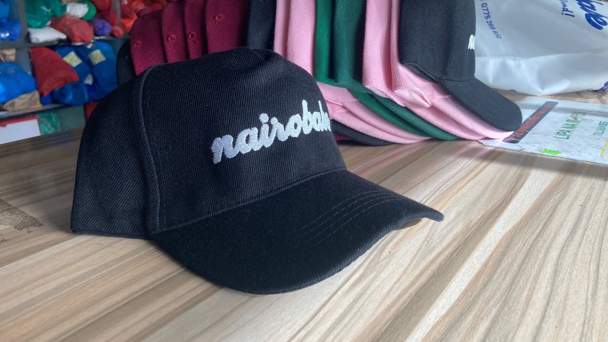 MichaelKitticai's tweet photo. Anyways usichomeke na jua na niko apa. Get yourself or your boo a @nairobabe cap.

For 899Ksh only 😊 https://t.co/8cwxu1wojl