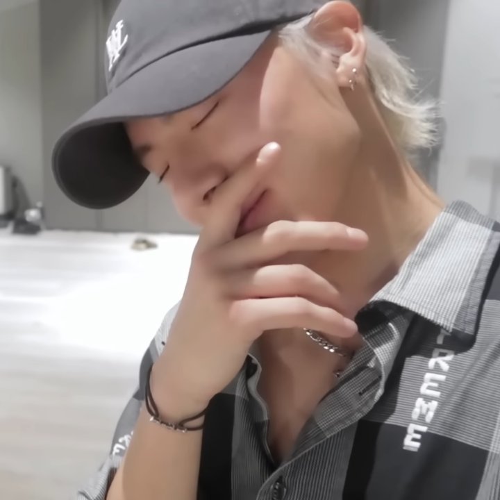 lqerics's tweet photo. https://t.co/WbXaQs07Yu