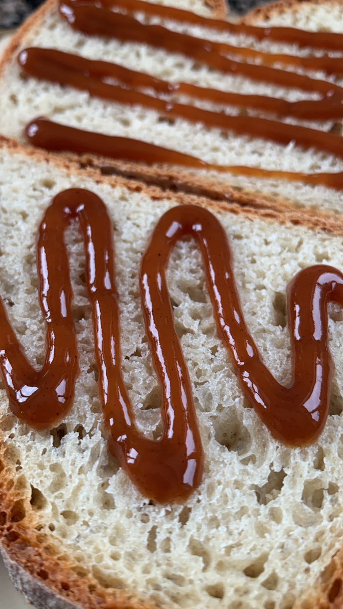 GingerbreadBake's tweet photo. Bacon sandwich Friday. Home cured, smoked, streaky bacon on Fava bean bread. #FavaBeanFlour #BeansInToast https://t.co/HkUzO7Vmt3