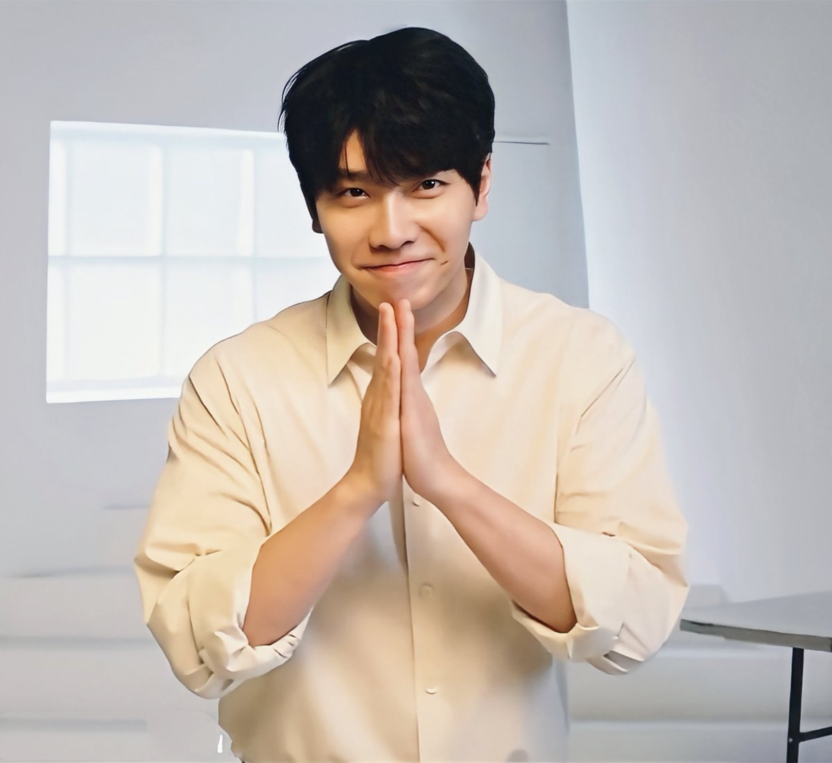 #LeeSeungGi #이승기
🙏🤩