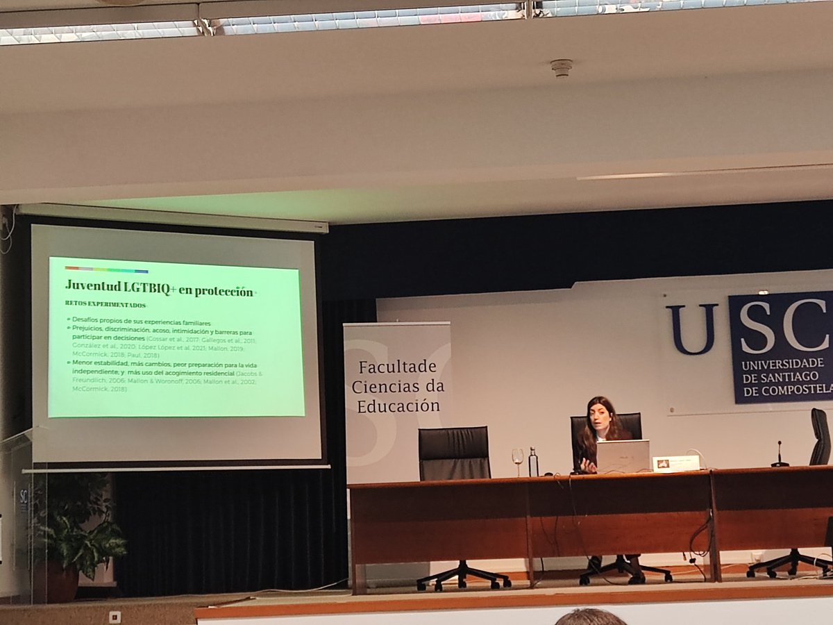 MarianoBeltran's tweet photo. Escuchando a la genia de @M_Lopez_Lopez con las investigaciones sobre juventud #LGTBIQ en el sistema de protección 😁💜 @brighter_e https://t.co/zYmf8heqno