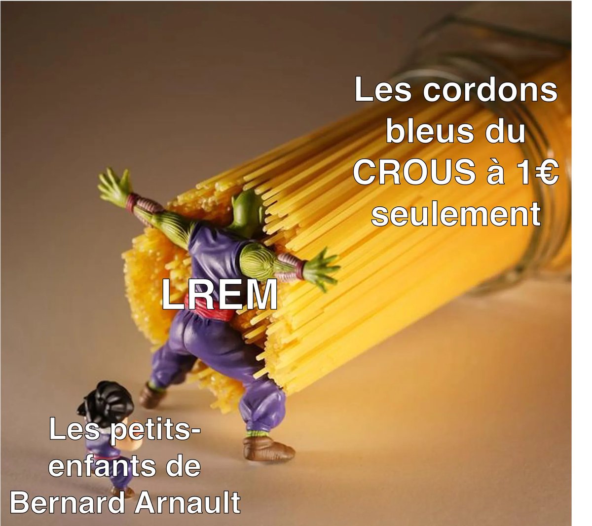 0skoure's tweet photo. @MarxFanAccount https://t.co/tmq8EreuSf