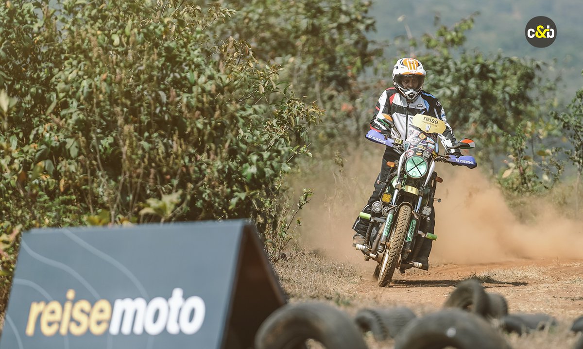 BoraPreetam's tweet photo. Looking for #adv tyres? Got to test the @reisemoto_ #trailR tyres recently. Read about my experience with these 50/50 dual-sport tyres!

https://t.co/QmbAi1ijDk

#keeprolling #reisemoto #trailR @carandbike https://t.co/uHJG5xdXiJ