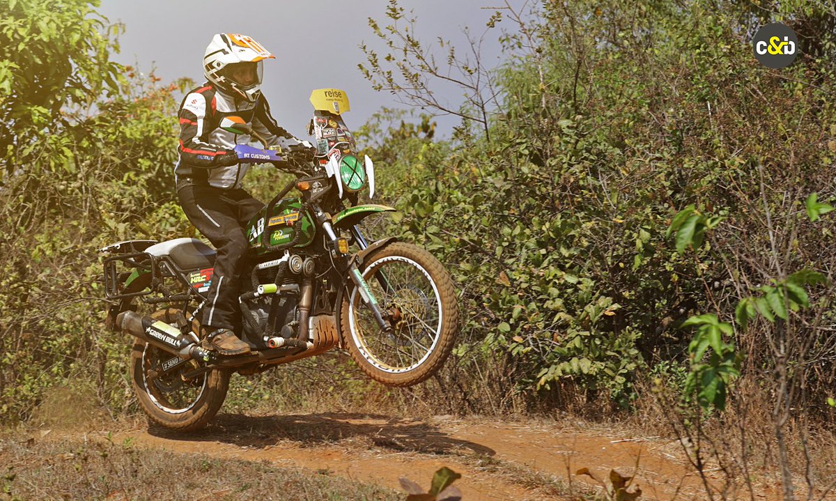 BoraPreetam's tweet photo. Looking for #adv tyres? Got to test the @reisemoto_ #trailR tyres recently. Read about my experience with these 50/50 dual-sport tyres!

https://t.co/QmbAi1ijDk

#keeprolling #reisemoto #trailR @carandbike https://t.co/uHJG5xdXiJ