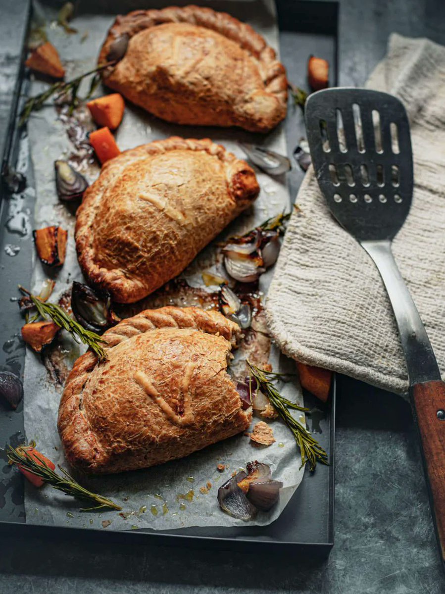 Panino Breads tweet media