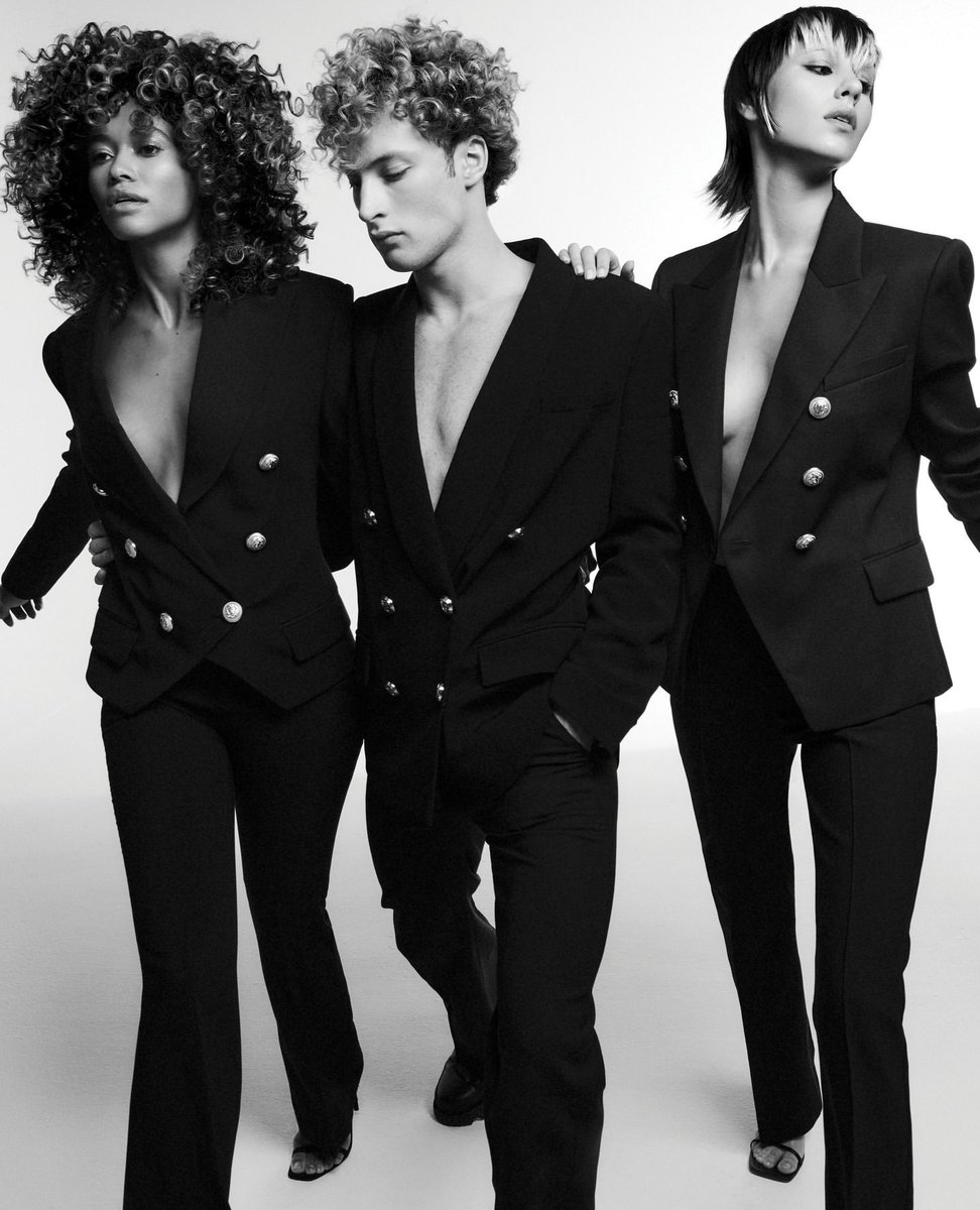 TREND FORECAST COLLECTION⁠
⁠Olivier Rousteing's love letter to our planet came together in his latest runway show. The more sustainable collection was one of the pillars of the show. The Trend Forecast Collection showcases bold hairstyles with bold colour placements.