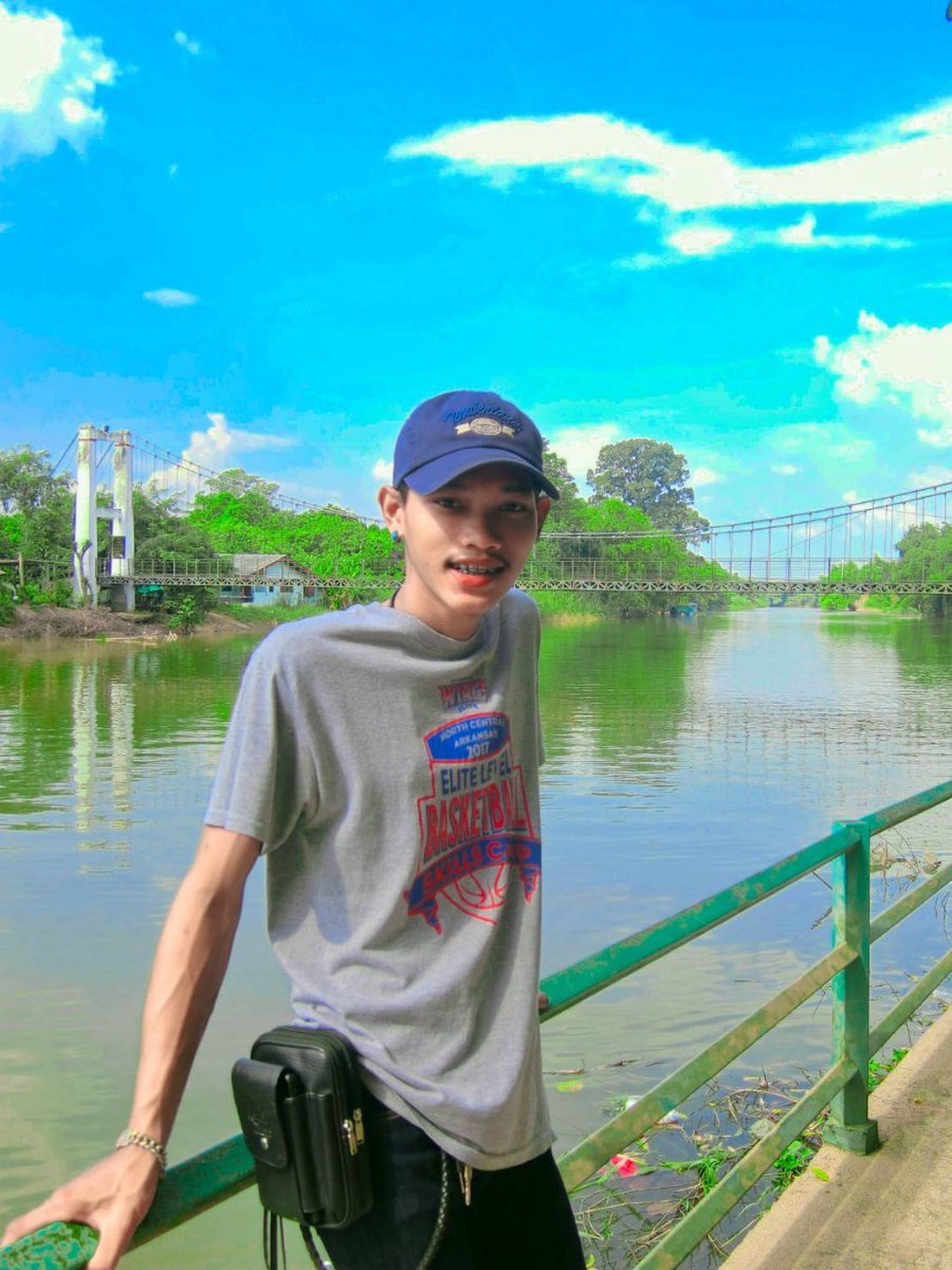amphol2001's tweet photo. เบื่อความโสด อยากอยู่ในโหมดแอบแซ่บ🥰😛

#สามชุก #สุพรรณหวานเจี๊ยบ https://t.co/9jD6cvq5IP