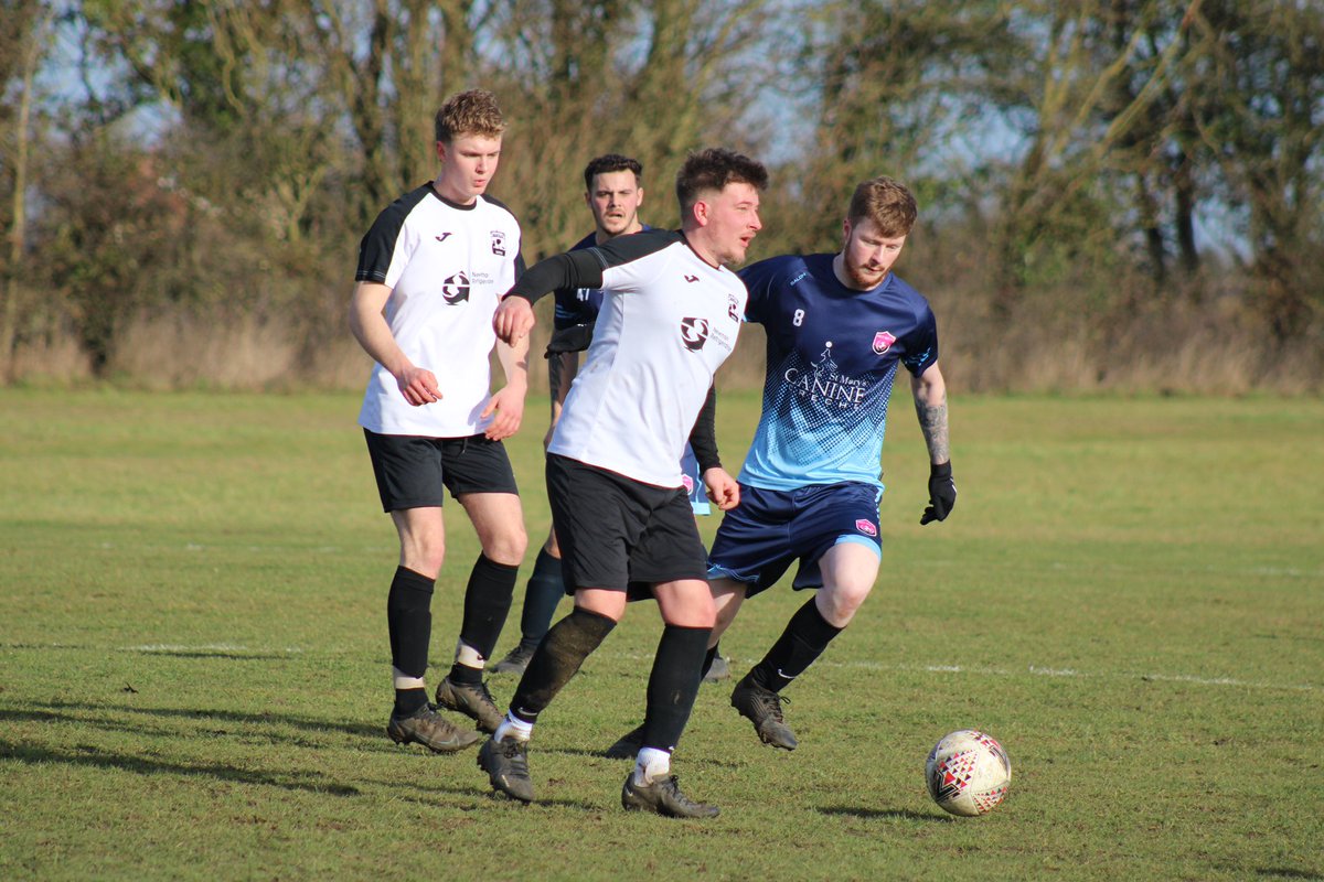 BedfieldXi's tweet photo. Bedfield XI 8-0 @BrettvaleFC 

I was there when @Jimmy__Mayhew scored a hat-trick ⚽️ 

This Sunday we play Taverner’s away in the Quarter final of the Sunday Trophy 🏆 https://t.co/mlP7vHqTO2