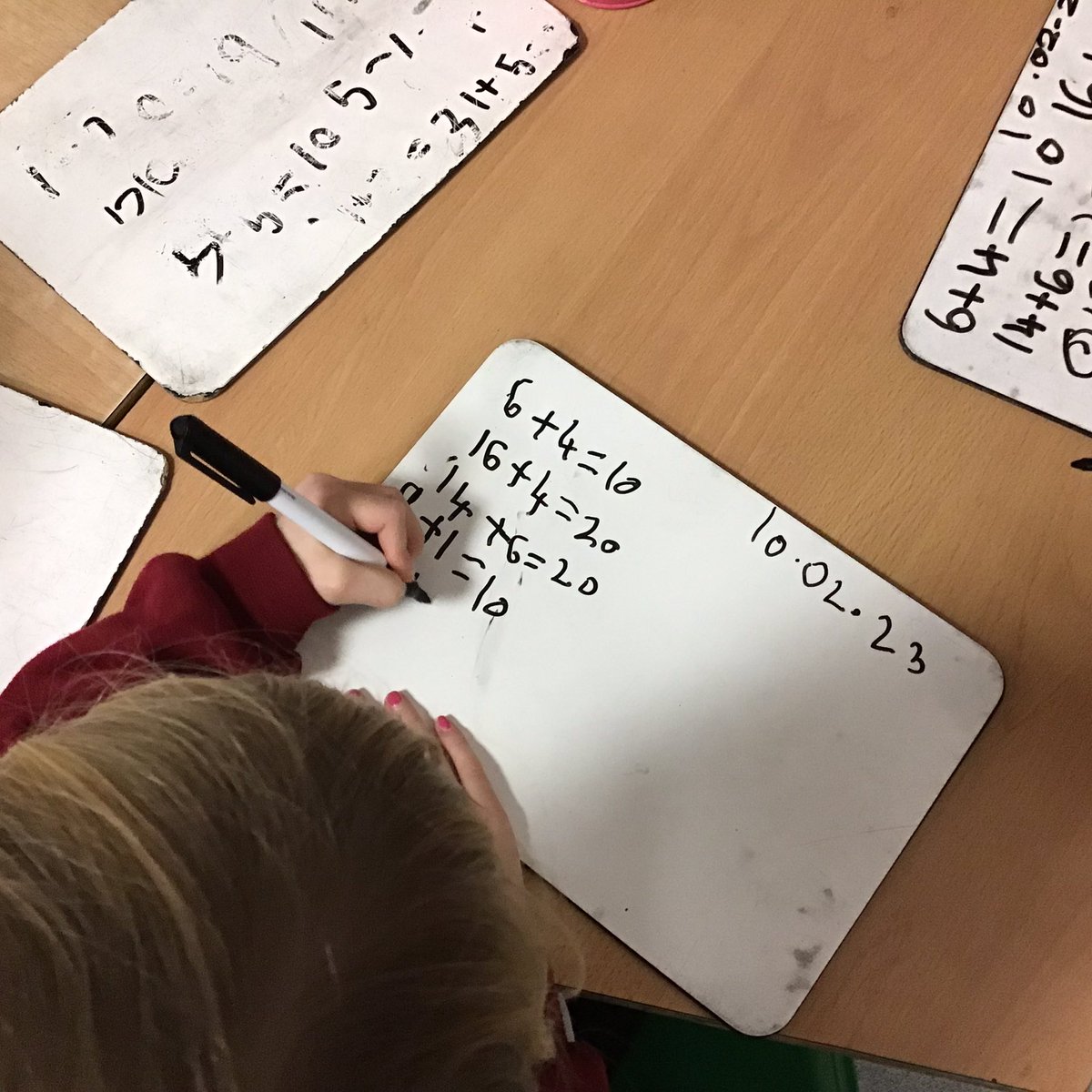 CharterYr1's tweet photo. Today in #CharterMaths we are linking number bonds to 10 to bonds to 20. We are working on making them practically and then writing number sentences. Great work, Unicorns. https://t.co/XPvcMdIU44