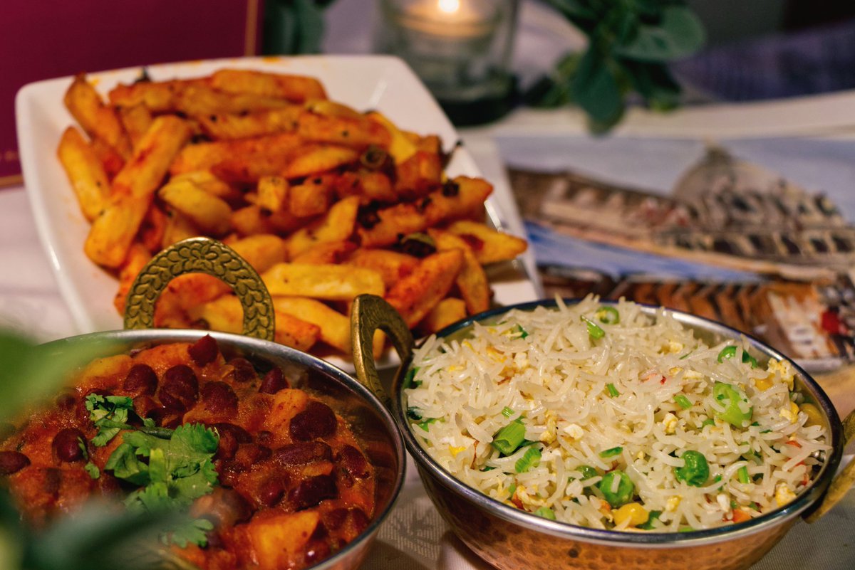 If it's good food and ambiance you are after, then head down to Diwali because we've got you covered.
.
#BelfastRW23 #fridayfeeling #visitbelfast #belfasthour #indianfood #northernireland #traveluk #indianrestaurant