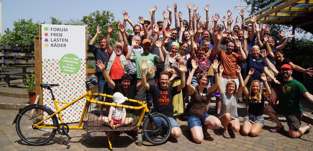 EuCyclistsFed's tweet photo. It's cargo bike season! 🥳

Our friends at Buchholz fährt Rad e.V. are inviting you to Buchholz 🇩🇪 for their annual Commons Cargobike Conference! 

Can't make it in person?  Don't worry, parts of the programme will be streamed online!💻

Find out more 👉 https://t.co/8aoAWaX9rp https://t.co/VlniqyBytQ