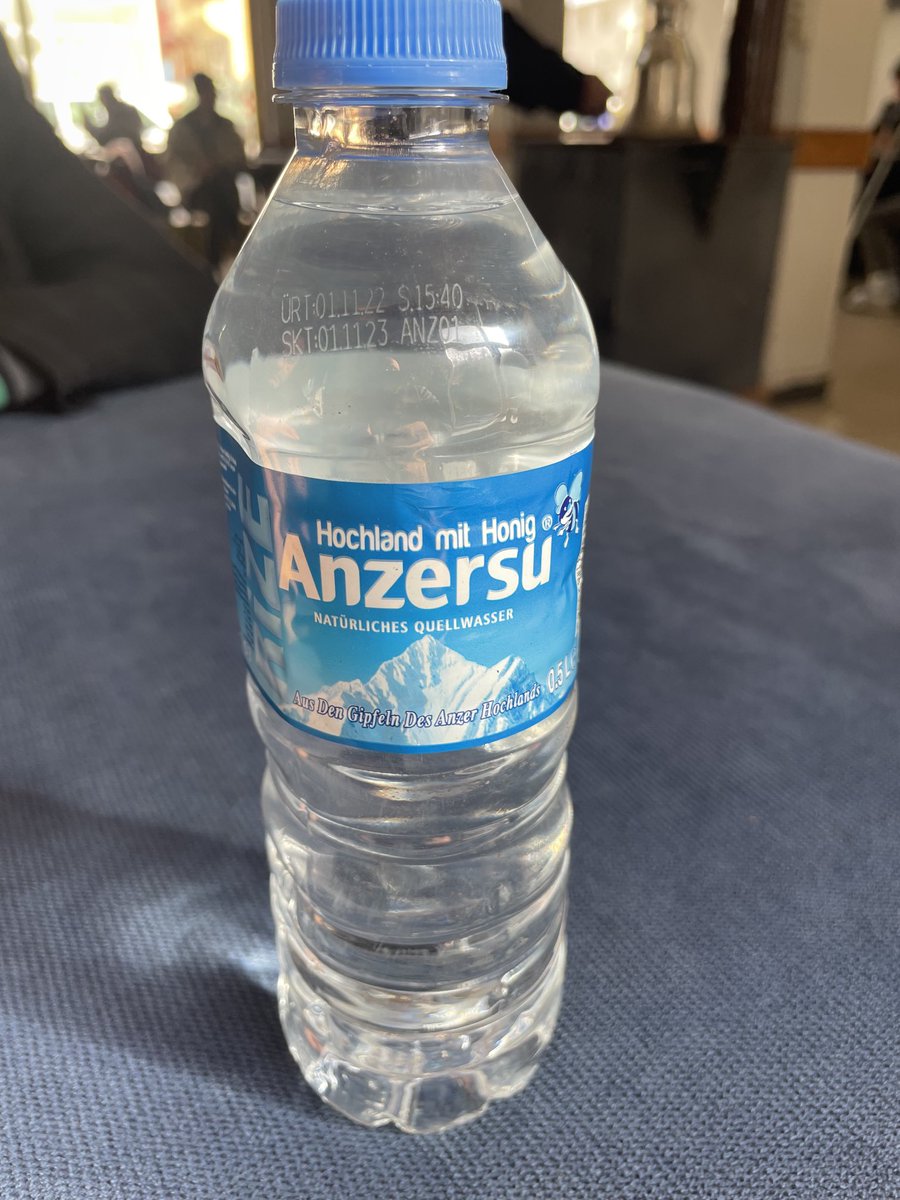 BulentEksioglu's tweet photo. Bu su firması deprem zedelere su parası almadan su sevkıyatı yapmamıştır yazıklar olsun sana yazıklar https://t.co/eFPCuC8l14