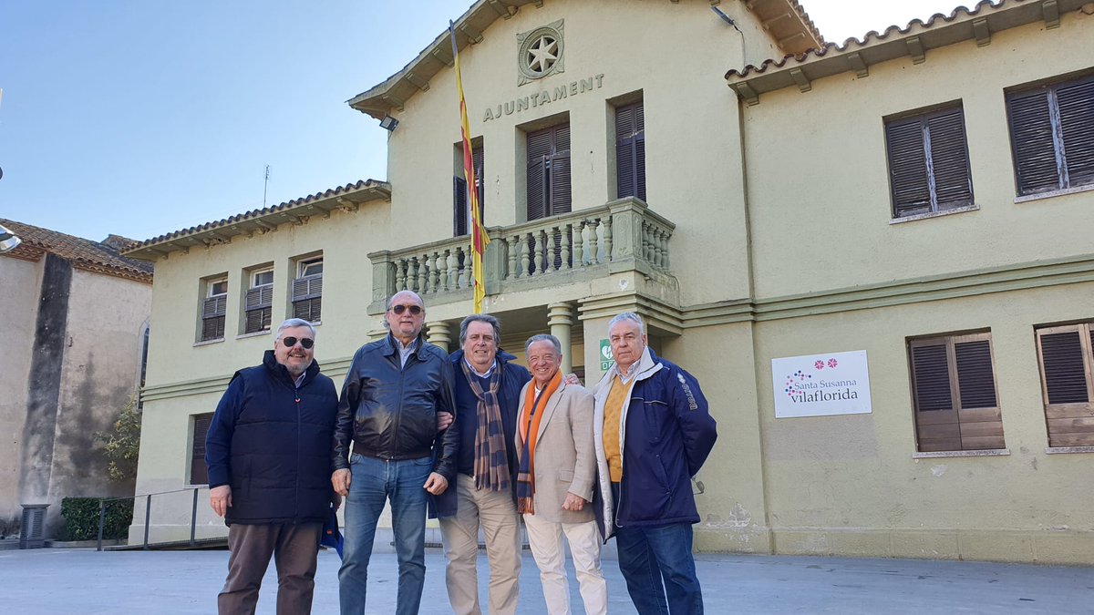 ErnestoOrtizGme's tweet photo. Comienza actividad en Santa Susanna [Barcelona], con la visita al @stasusanna_cat con el Alcalde Joan Campolier, el Presidente de @IFBB_OFFICIAL Dr. Rafael Santonja y de la @AIPSmedia @giannimerloAIPS 
#ExecutiveCommitte
#AnualMeeting https://t.co/cHCm6Lun8W