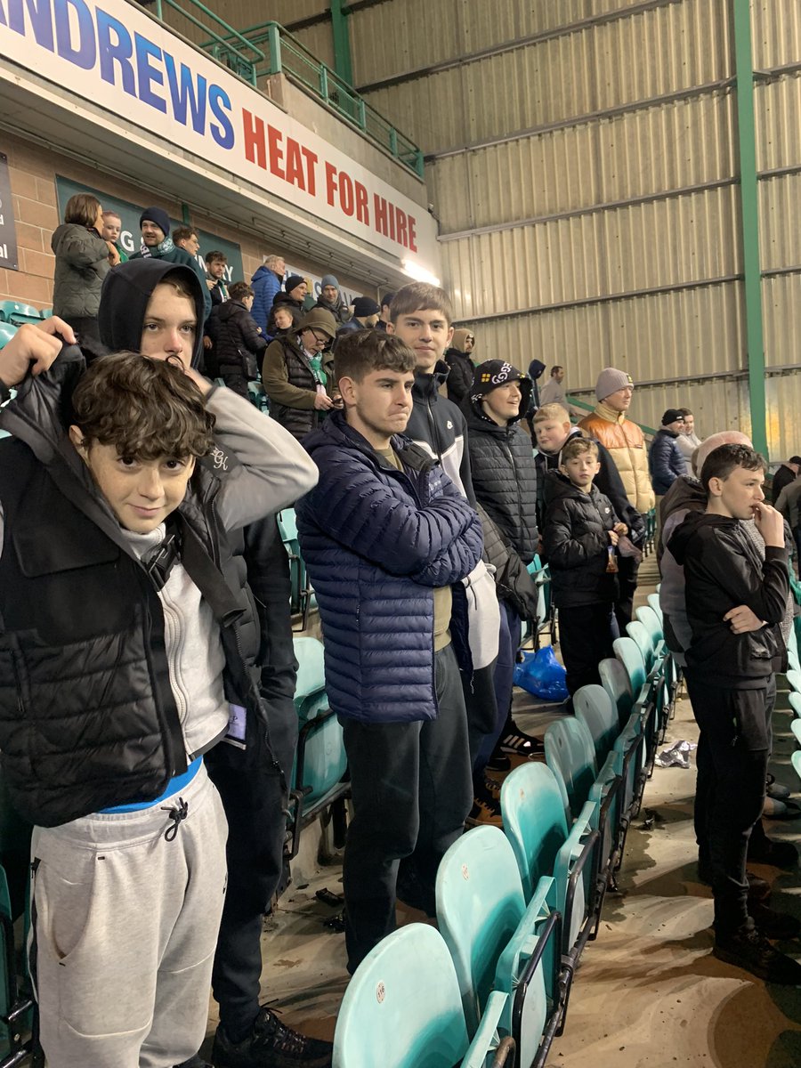 missshepherd_PE's tweet photo. Great experience taking the young people to the UEFA Youth League @HibernianFC v Dortmund. Thanks to hibs for sorting us out with free tickets🙌🏽 https://t.co/GKn1A2MiUc