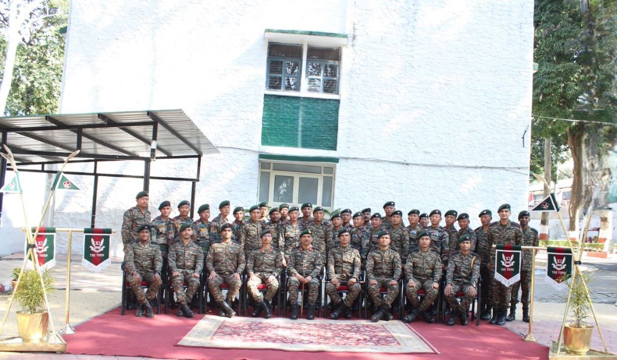 IaSouthern's tweet photo. Lt Gen AK Singh, #ArmyCommander #SouthernCommand as #ColonelOfTheRegiment of #GorkhaRifles & #SikkimScouts visited a Gorkha Battalion at #Dehradun. He paid homage to the Bravehearts of the unit & motivated troops to continue their selfless service towards the Nation. https://t.co/vP3oPUvhlY