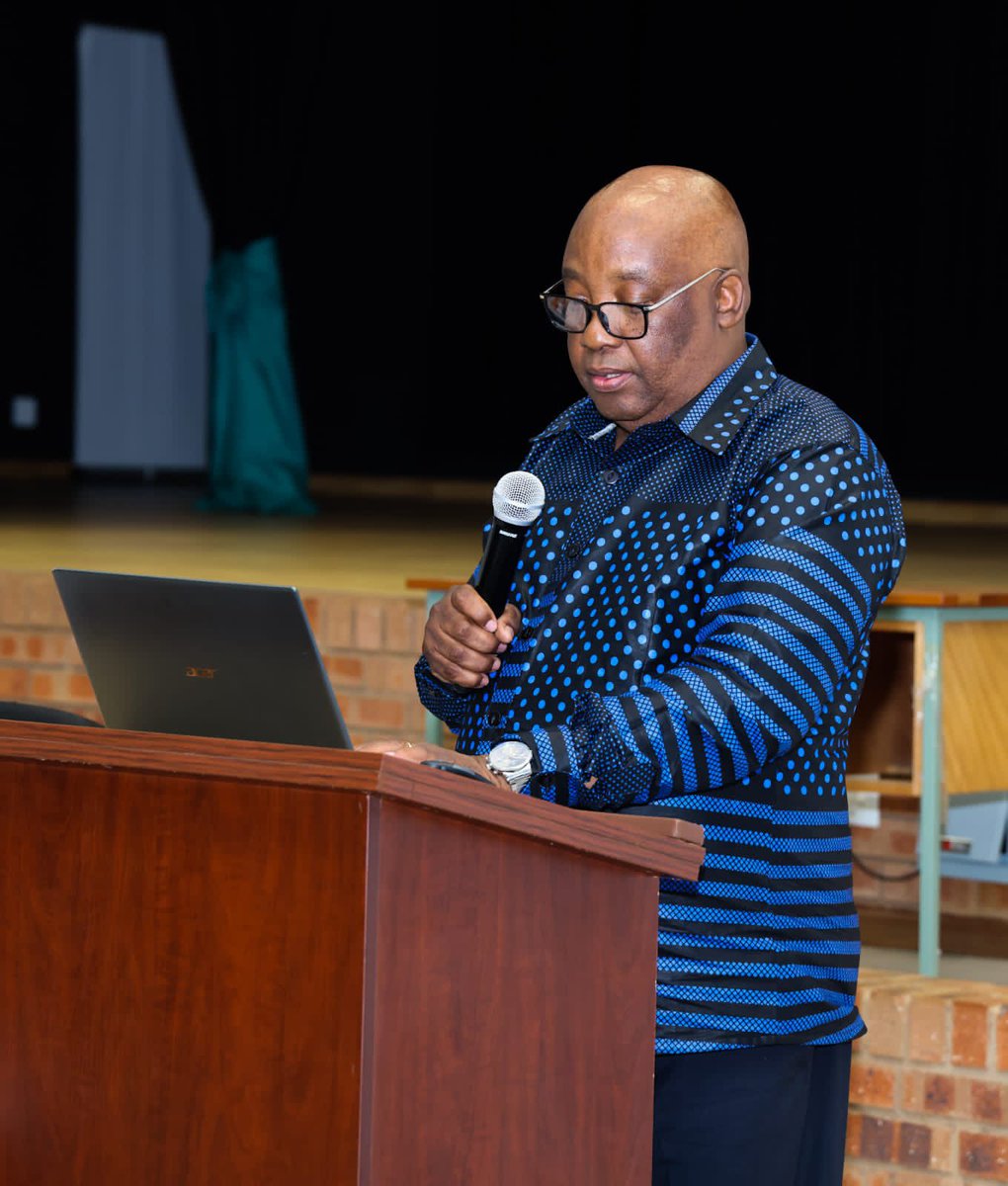 EducationGP1's tweet photo. [WATCH]: During the District Quality Teaching &amp; Learning Campaign (#QLTC) launch, Sedibeng East District Director Pheello Meesting gave a brief overview of the district’s performance and challenges.

#GrowingGautengTogether https://t.co/RTXMuEYdTT