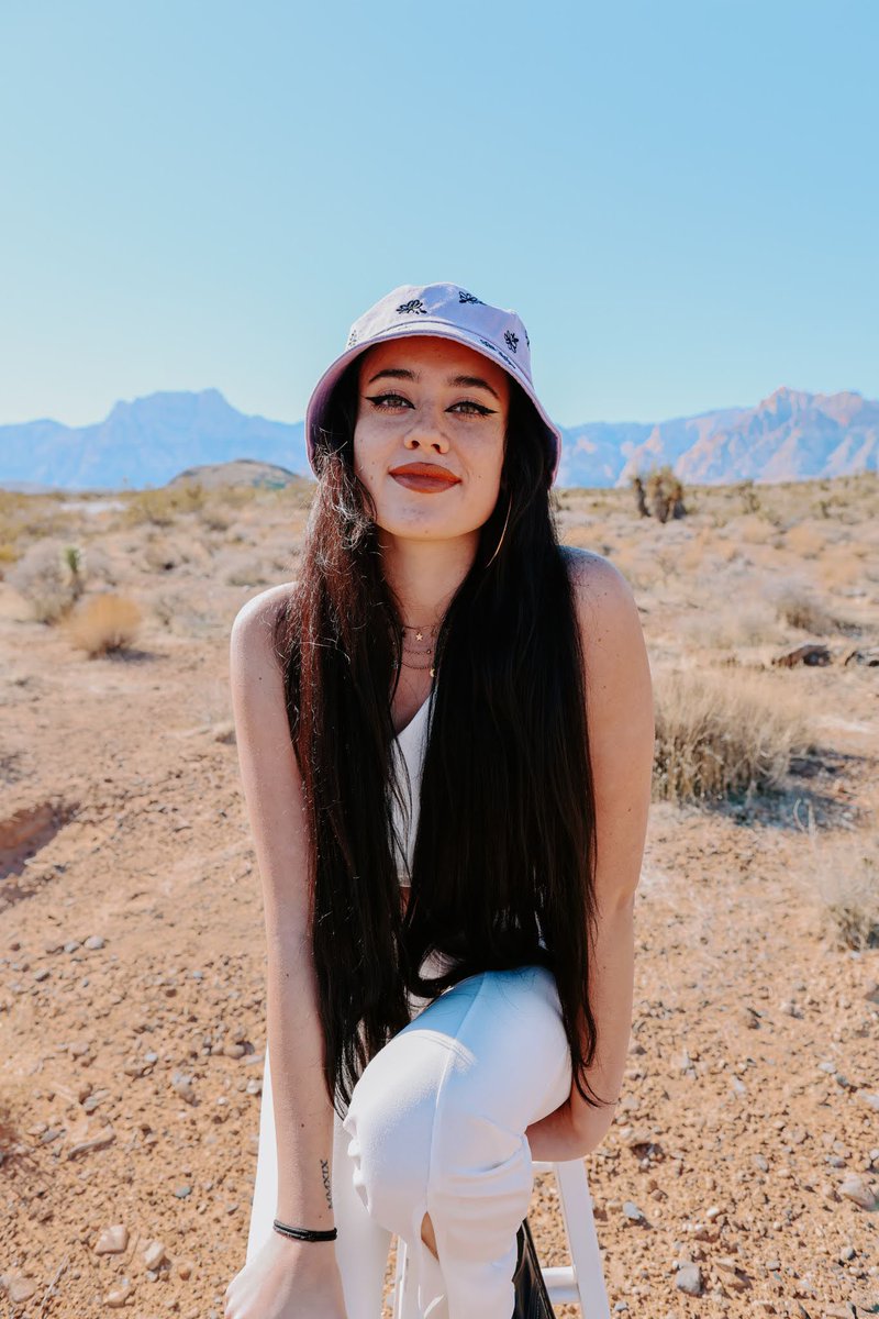 alfitude's tweet photo. 🎵 NEW TO THE https://t.co/4NzKJcGjek A-LIST!

🇺🇸 Alex Winston -The Book of Love (Magnetic Fields  Cover)
🇺🇸 Devon Gilfillion -All I Really Wanna Do
🇺🇸 Naia Lika -Gas Station Bouquet
🇬🇧 DBL A -CHARGE

🔀 Play https://t.co/sw8IfMWKjI 

@IamAlexWinston @DevonGilfillian @naialika https://t.co/7y29GRaeKH