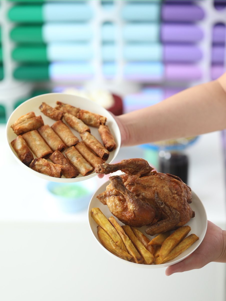 googlygooeys's tweet photo. Choose between two bundle options, and enjoy your favorite @maxrestaurant Filipino dishes. Get it for dine-in, takeout, and delivery until February 28 only. Visit https://t.co/OwL6epM5Cb or call 888-79000 to order. #GooglyGooeysEats https://t.co/nOoq6kj7AG