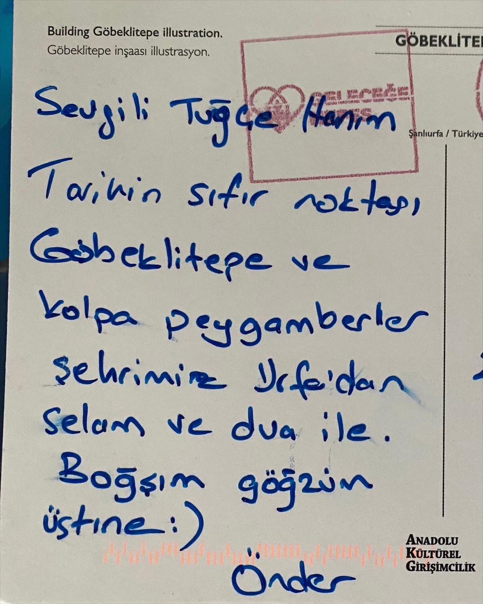 Önder’i son yolculuğuna uğurladık, biraz da ben anlatayım kendisini, anlatamam ama deneyeyim. Bir kardeş bir arkadaş bir kuzen bir dayıdan daha çok ülkece bir değerimizi kaybettik. Sosyal medyada karşıt görüşlü olanlar kavgalı olduğunu söyleyenler bile minnet ile anıyor Önder’i