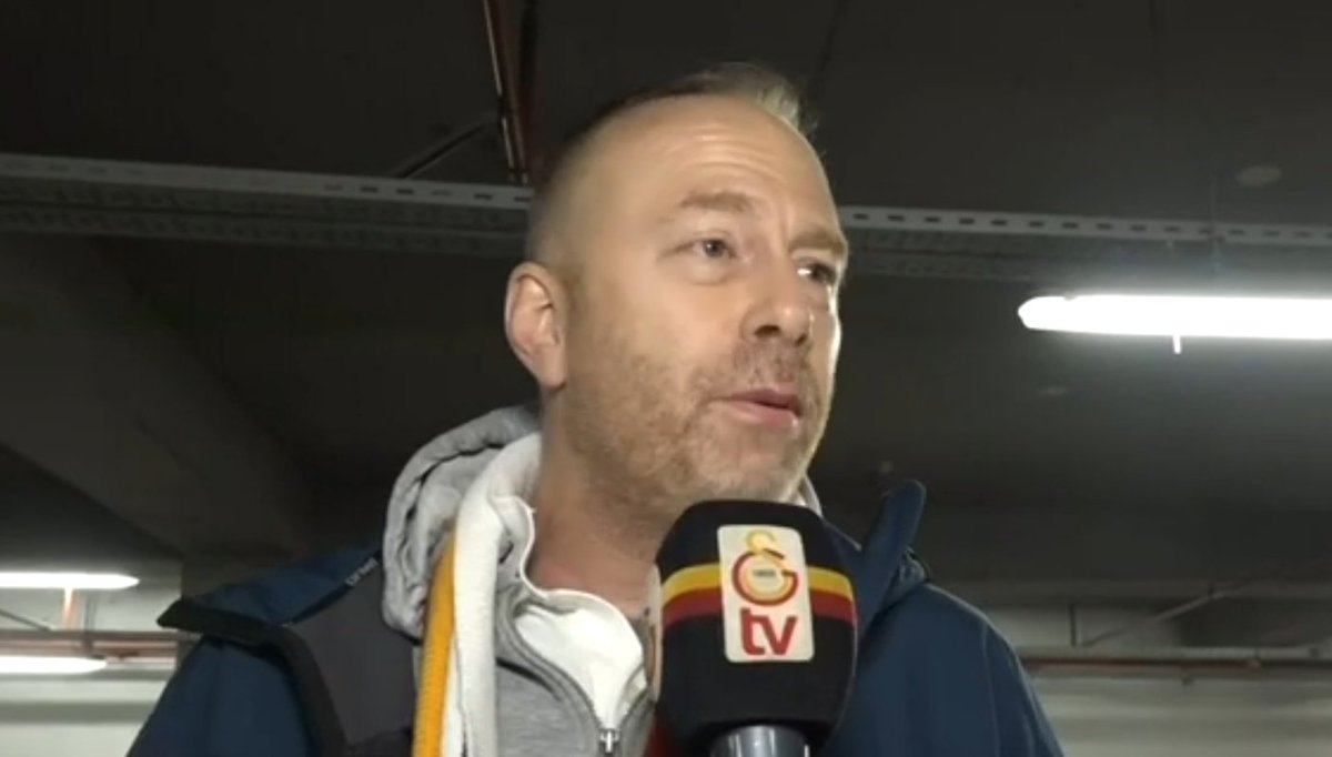 forzacimbom's tweet photo. Galatasaray SK Üyesi Timur Kuban: "Yardımların nereye gittiği konusunda kimse endişe etmesin. İki şehirde depomuz var. ultrAslan ve ultrAslan UNI var. Onlar öyle bir ekip ki onları alıp Afrika'nın ortasına bıraksanız orayı bile organize etmeleri en fazla 45 dakikalarını alır." https://t.co/iSr9bHNXIA