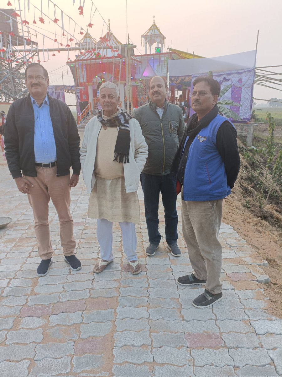 IbsinghR's tweet photo. अपनो गांव https://t.co/QUPYVq6nET
