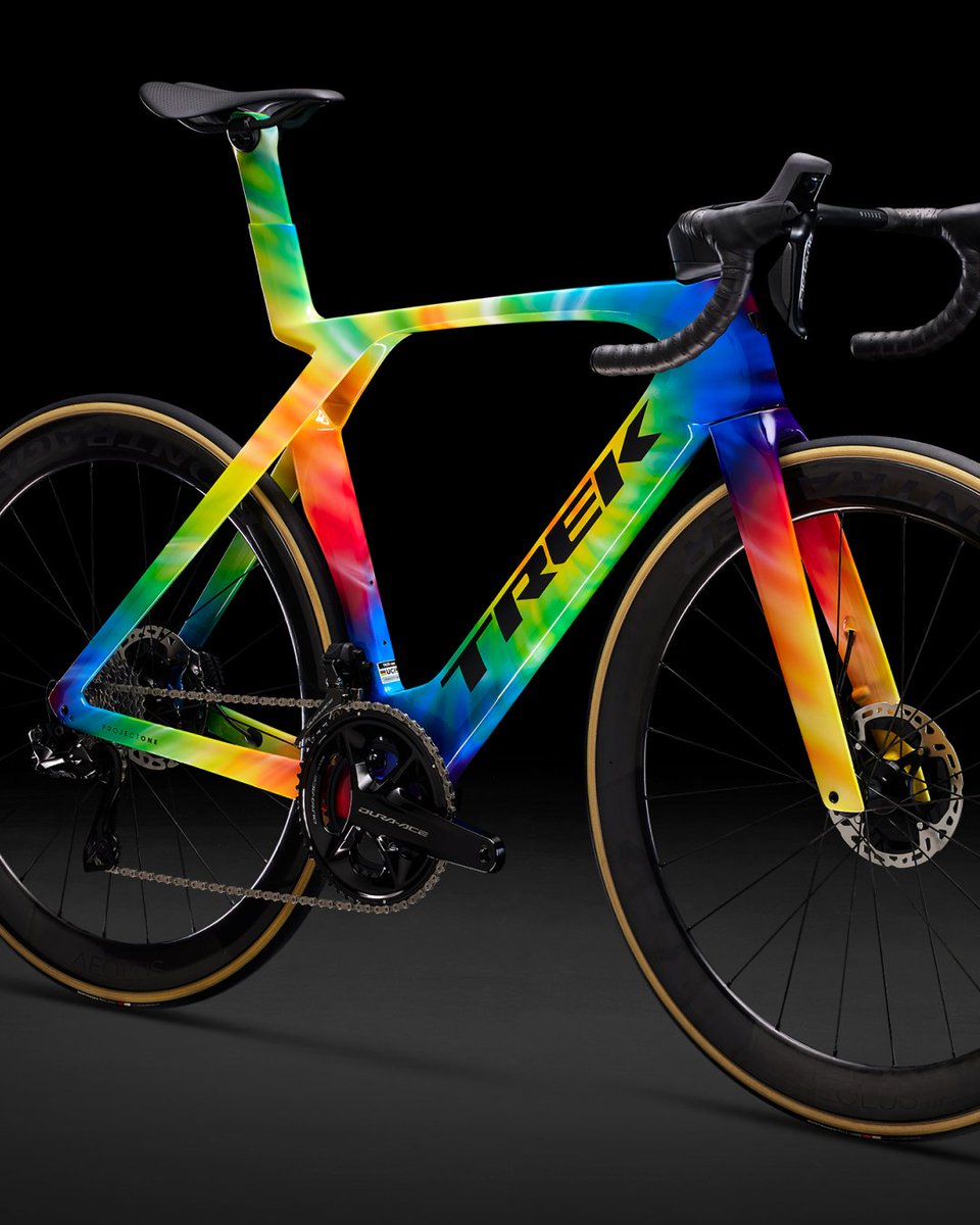 Bright rides and good vibes meet with Project One ICON Tie Dye.🎨 Whether you want to go far-out or keep things mellow, Tie Dye’s six color choices let you create a ride as radical as you are—ya dig? Check them out: ➡️ trek.bike/Project_One_Ic…