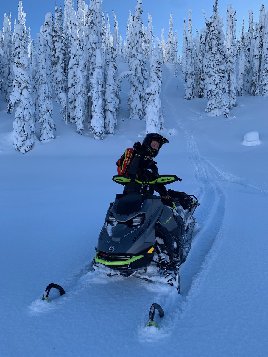 In my happy place ❄️🛴