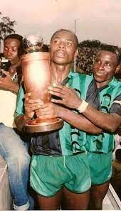 lilo_miango's tweet photo. PARIS.Emission télévisée "L'Europe parle aux Congolais". Invité depuis Toulouse: ex- footballeur international Guygo Lipopo,Vita Club. Sujet: "Bana Barumbu" .Mardi 14 février 2023. 19H sur You Tube journalistes congolais en Europe. https://t.co/7CZYuJwFBM