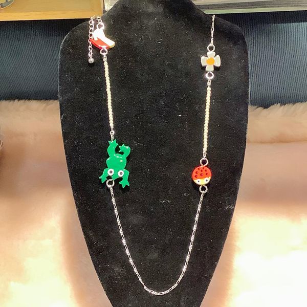 jamechakana's tweet photo. カラフルでポップでキッチュでシックなアクセサリー
toy accessory
2月いっぱいポップアップショップ開催
気分が上がるアクセサリーが盛りだくさん💕
カエルとかユニークなモチーフが盛りだくさん。
通販もしています。
#toyaccessory #トイアクセサリー #キッチュなアクセサリー https://t.co/CQUHMTxTbA