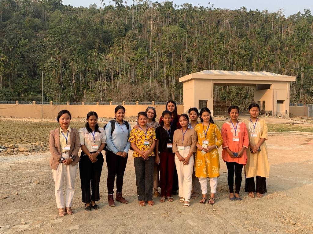 ICRIER team’s field visit to ICP Dawki and meeting with the newly recruited women staff at the ICP: Thank you LPAI for supporting the study on "Gender Mainstreaming at the Land Ports in India".

<a href="/NishaTaneja20/">Nisha Taneja</a> <a href="/ICRIER/">ICRIER</a> <a href="/LPAI_Official/">Land Ports Authority of India</a>