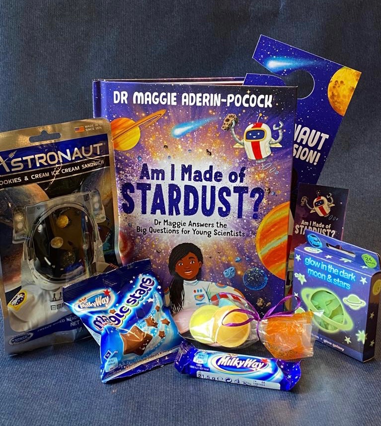 BusterBooks's tweet photo. To celebrate #InternationalDayofWomenandGirlsinScience👩‍🔬tomorrow we're giving away another of our beautiful #AmIMadeofStardust? prize packs!

To enter:
- Like &amp; retweet this post 🌠
- Let us know your favourite fact about space below 

UK only. Ends Mon 13th Feb. Good luck! https://t.co/n42lovF1FM