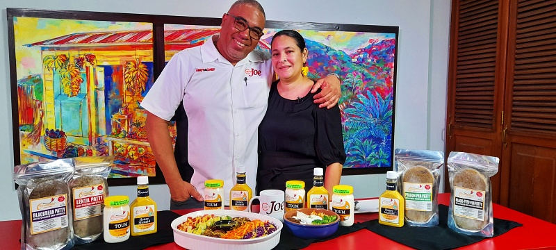 CupofJoeTT's tweet photo. COJ E-News! Teddyson John, Spiced BBQ Ribs, Cousumae, Alison Hinds - https://t.co/2gWo589PHP Subscribe https://t.co/936oxuQysa