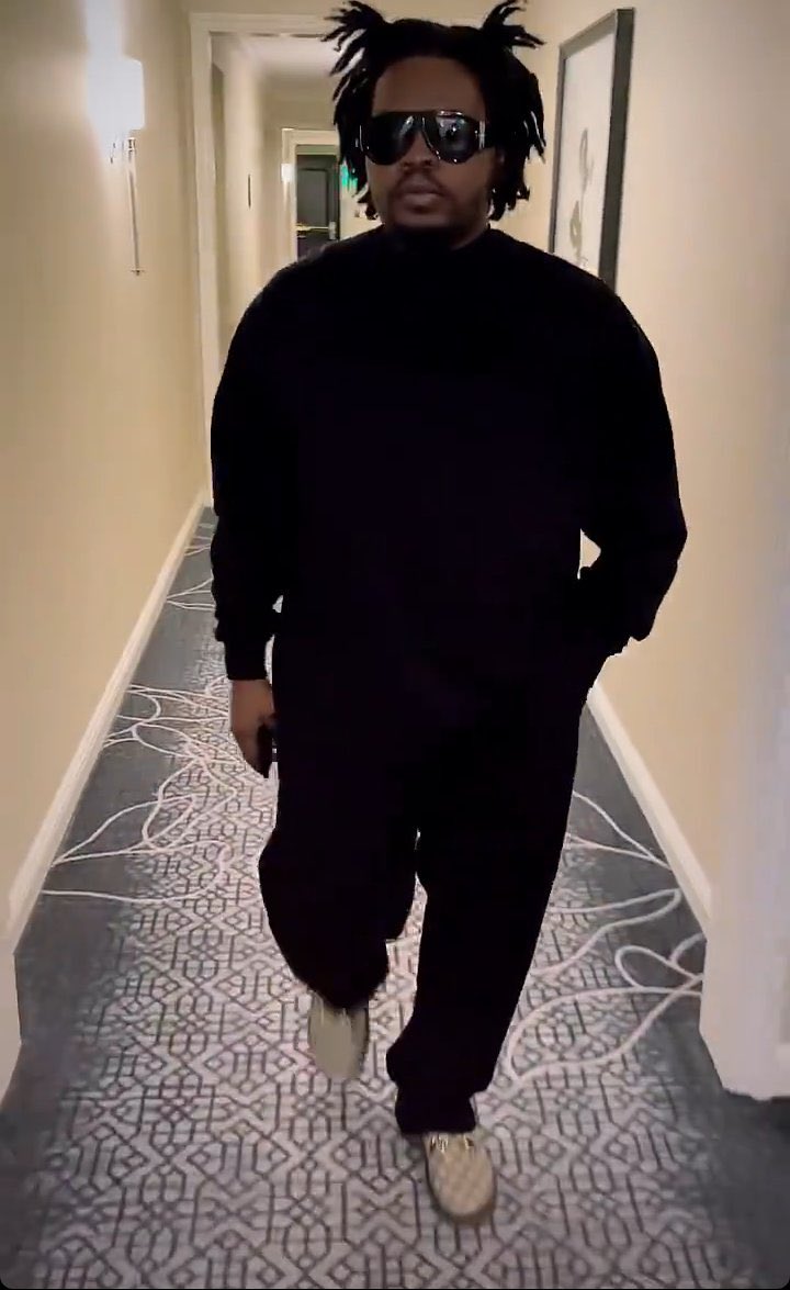 Every Olamide Baddo Fan will Like and Retweet 💛🤞