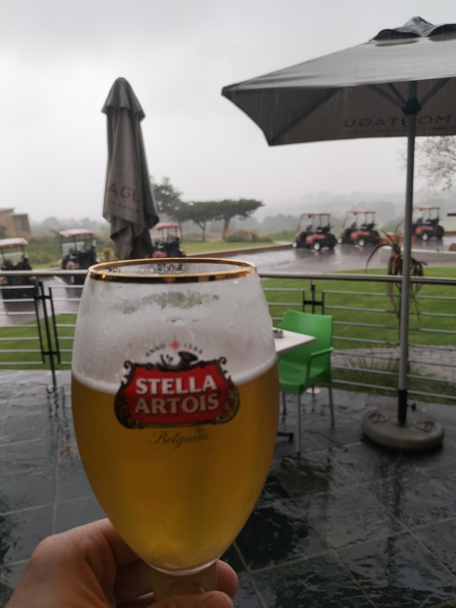 cluelesswineguy's tweet photo. Looks like golf is off today https://t.co/XTHw7I2Qco