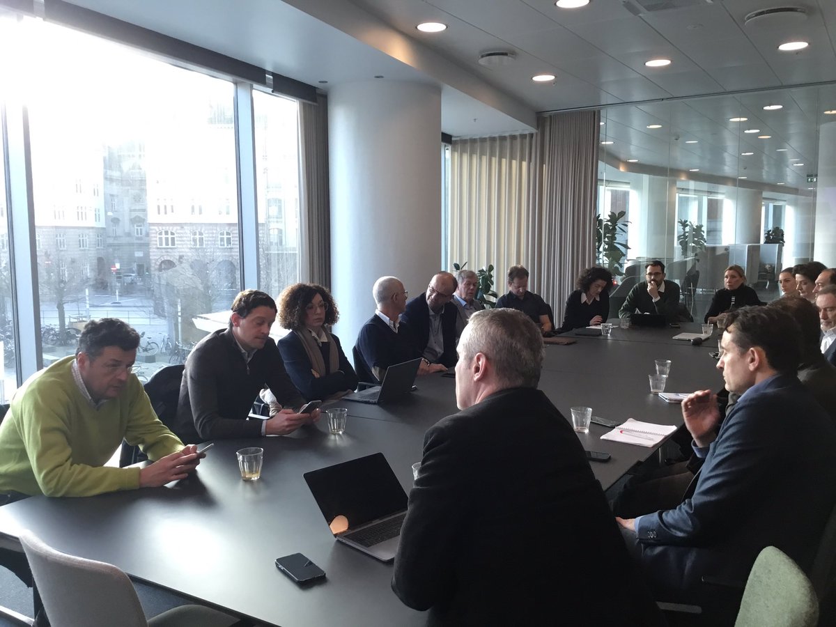 Réunion ce matin avec le comité 🇩🇰 des #CCEF. Une équipe dynamique, et enrichie de 4 nouveaux membres, contribuant à la vitalité des relations économiques franco-danoises !
<a href="/francedk/">Ambassade de France au Danemark 🇫🇷</a> <a href="/Les_CCE/">Les CCE</a> <a href="/FRTreasury_Nord/">French Treasury in the Nordics</a> 
#attractivité #business #rayonnement
